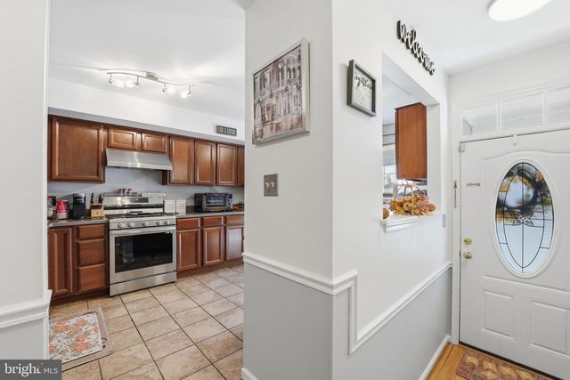 4114 HAMPSTEAD LN, Woodbridge, VA 22192