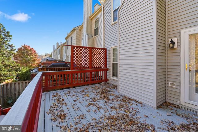 4114 HAMPSTEAD LN, Woodbridge, VA 22192