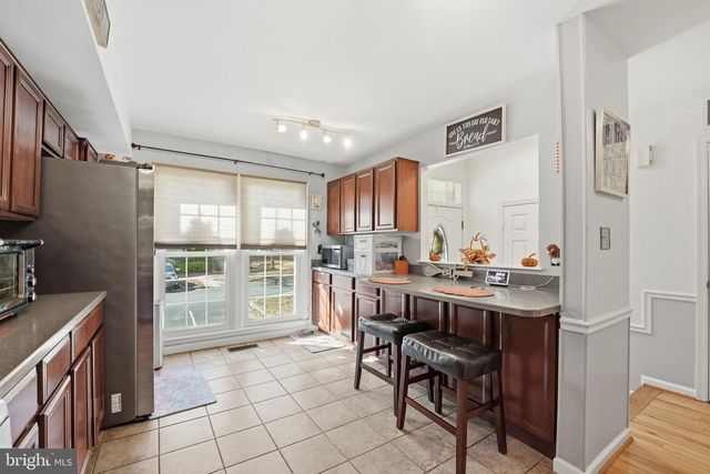 4114 HAMPSTEAD LN, Woodbridge, VA 22192