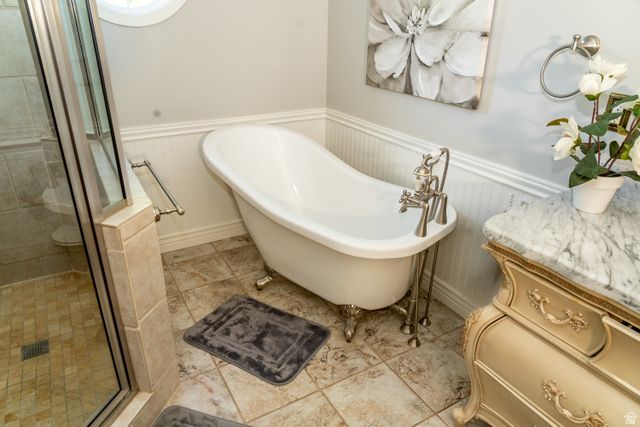 1601 SWEETWATER LN, Farmington, UT 84025