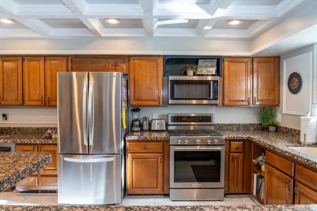 1601 SWEETWATER LN, Farmington, UT 84025