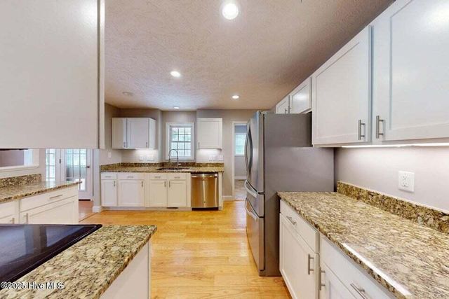 340 Spring Lake Drive, Pinehurst, NC 28374