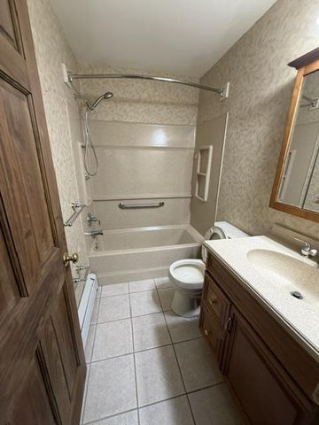 115 COLUMBIA DR, Coatesville, PA 19320