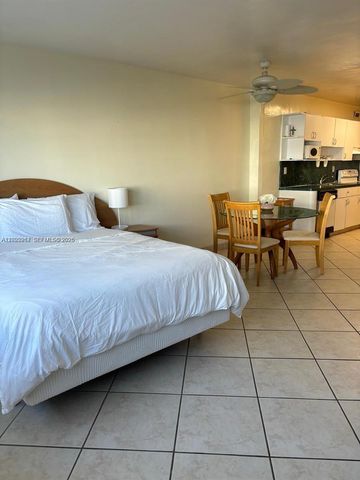 100 Lincoln Rd 731, Miami Beach, FL 33139