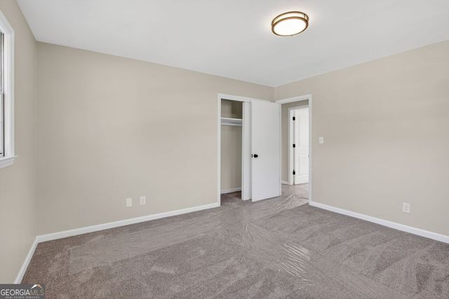 530 Oak Valley Drive, Riverdale, GA 30274