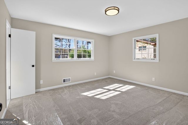 530 Oak Valley Drive, Riverdale, GA 30274