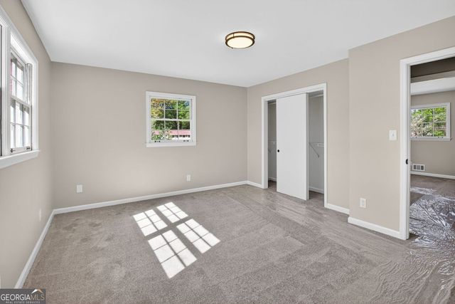 530 Oak Valley Drive, Riverdale, GA 30274