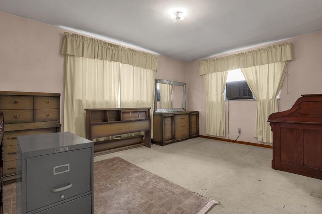 1956 Bluff Avenue, Columbus, OH 43212