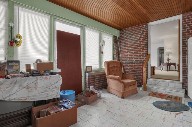 1956 Bluff Avenue, Columbus, OH 43212