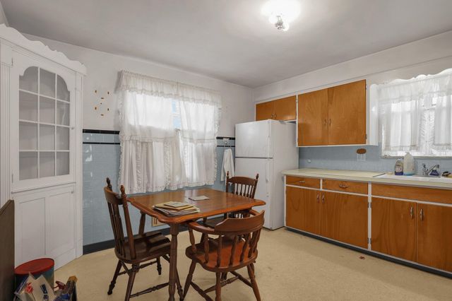 1956 Bluff Avenue, Columbus, OH 43212