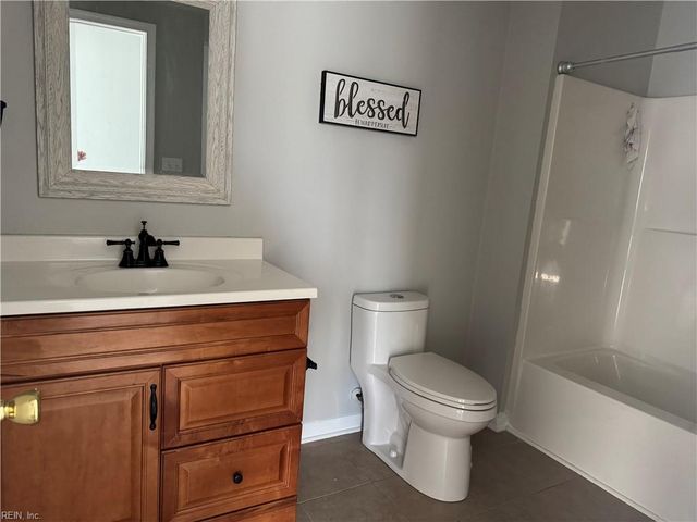 1201 Country RD, Chesapeake, VA 23324