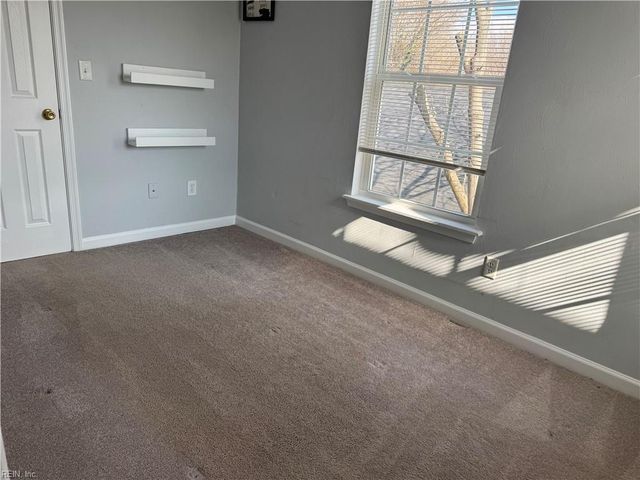 1201 Country RD, Chesapeake, VA 23324