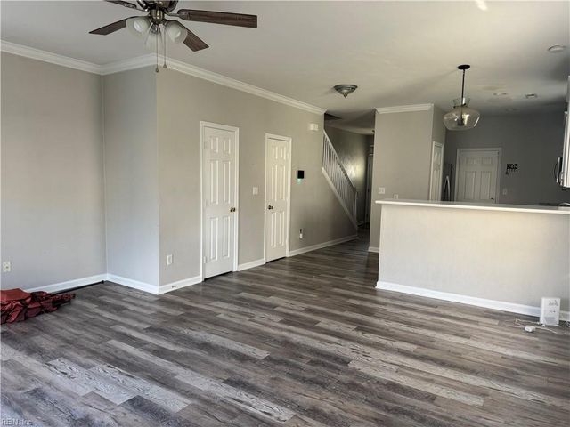 1201 Country RD, Chesapeake, VA 23324