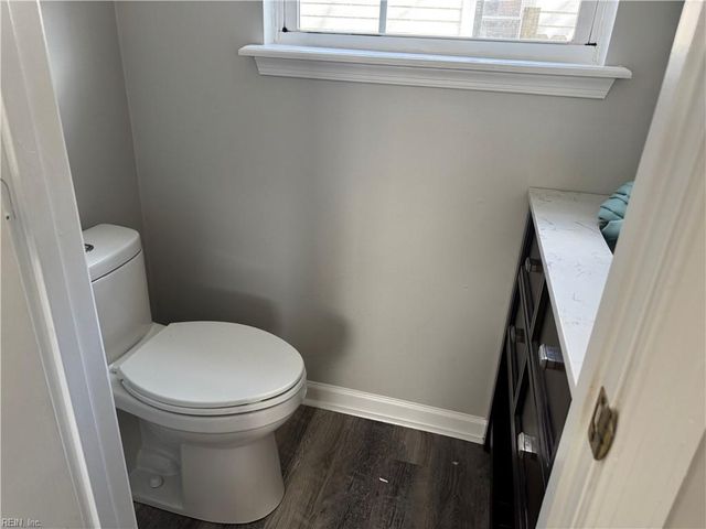 1201 Country RD, Chesapeake, VA 23324