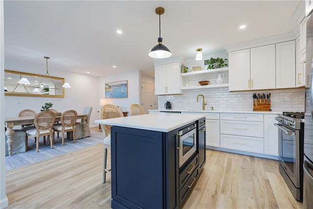 87 Nipmuc Trail B, North Providence, RI 02904