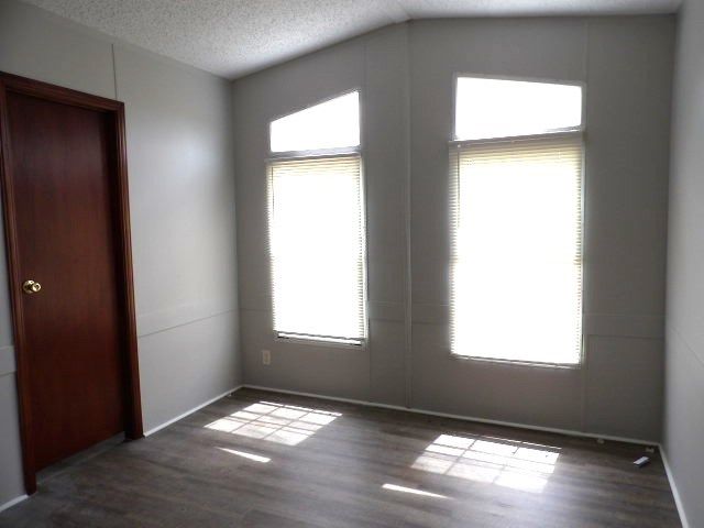 236 Bartlett Loop, Headland, AL 36345