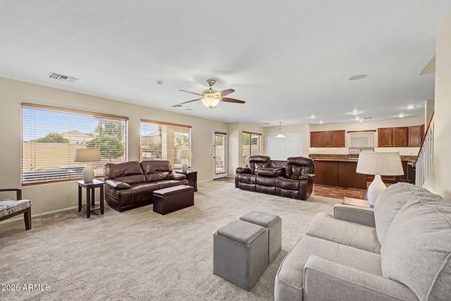 28669 N COAL Avenue, San Tan Valley, AZ 85143