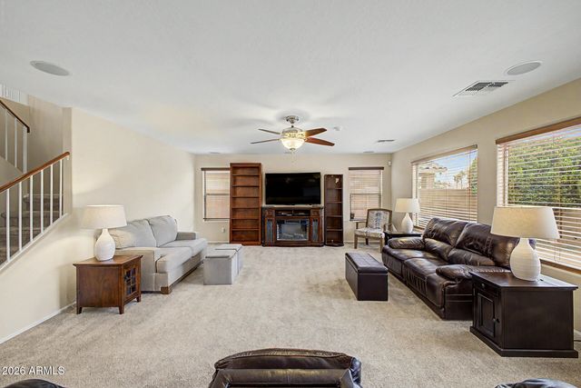28669 N COAL Avenue, San Tan Valley, AZ 85143