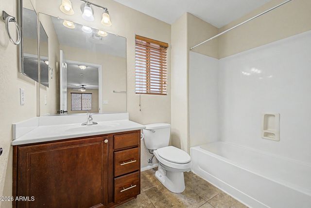 28669 N COAL Avenue, San Tan Valley, AZ 85143