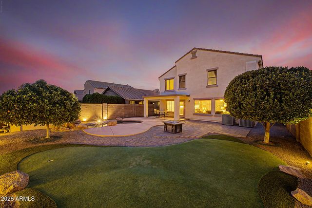 28669 N COAL Avenue, San Tan Valley, AZ 85143