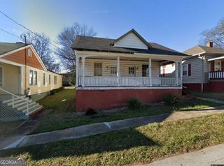 17 Hazel Street, Porterdale, GA 30014