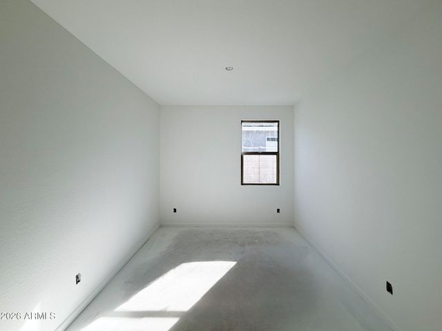 15709 W CORTE DEL SOL ESTE --, Waddell, AZ 85355