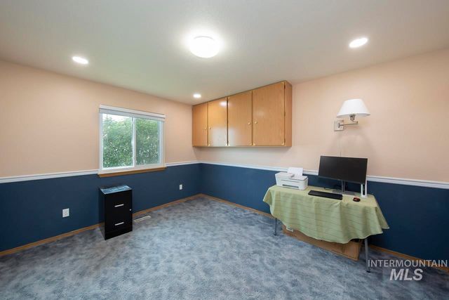 1100 Burnett Dr 401, Nampa, ID 83651