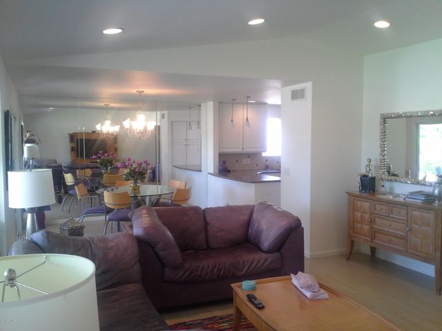 9714 E SHERWOOD Way, Sun Lakes, AZ 85248