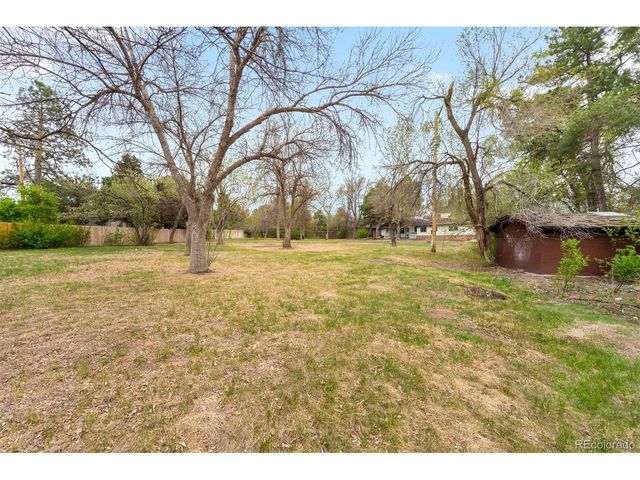 4516 S Yosemite Ct, Greenwood Village, CO 80111