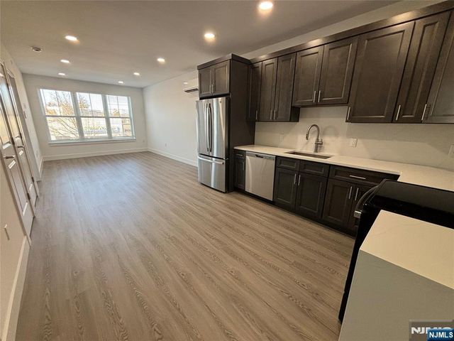 459 Bloomfield Avenue 204, Caldwell, NJ 07006