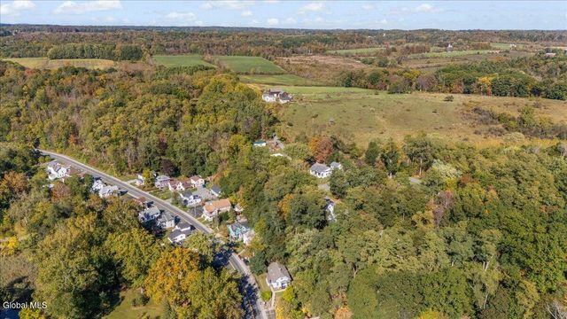 20 Ft Johnson Avenue, Fort Johnson, NY 12070