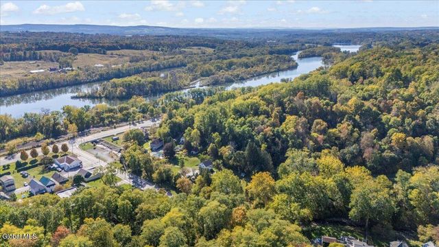 20 Ft Johnson Avenue, Fort Johnson, NY 12070