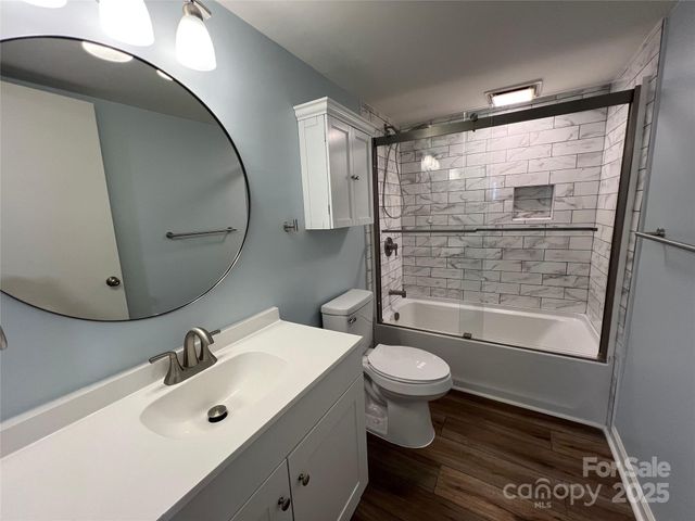 4739 Hedgemore Drive T, Charlotte, NC 28209