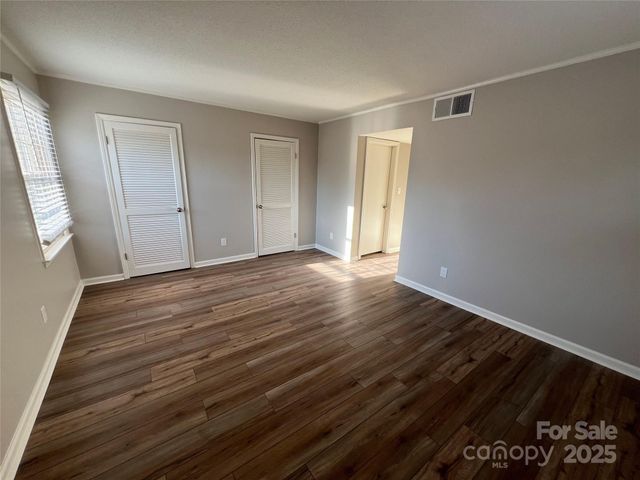 4739 Hedgemore Drive T, Charlotte, NC 28209