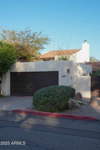 1527 S RIVER Drive, Tempe, AZ 85281