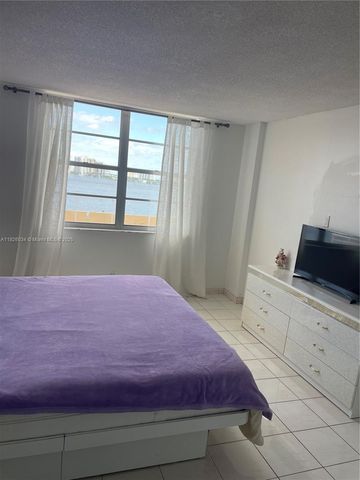 251 174th St 320, Sunny Isles Beach, FL 33160