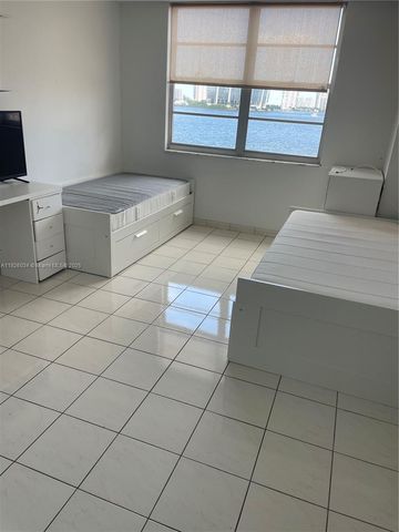 251 174th St 320, Sunny Isles Beach, FL 33160