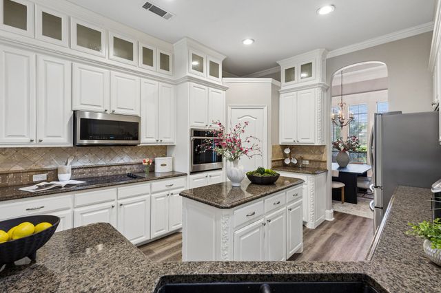 317 Singing Quail Trail, Haslet, TX 76052