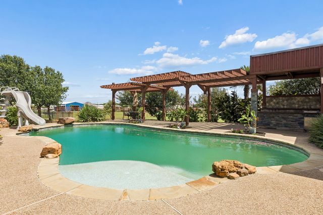 317 Singing Quail Trail, Haslet, TX 76052