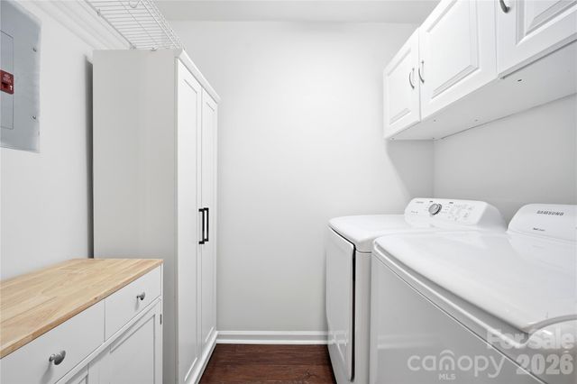 6150 Gray Gate Lane i, Charlotte, NC 28210