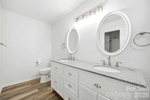 6150 Gray Gate Lane i, Charlotte, NC 28210