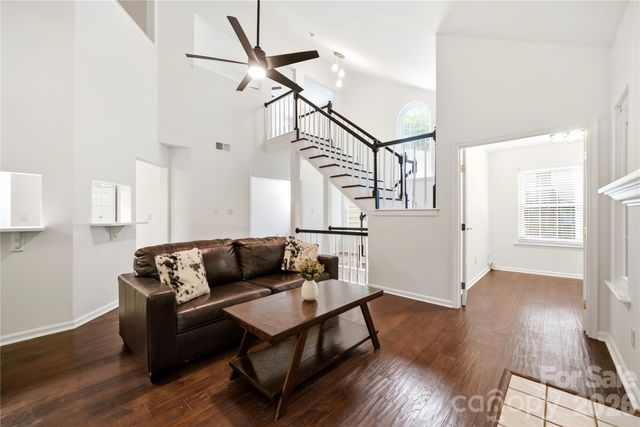 6150 Gray Gate Lane i, Charlotte, NC 28210