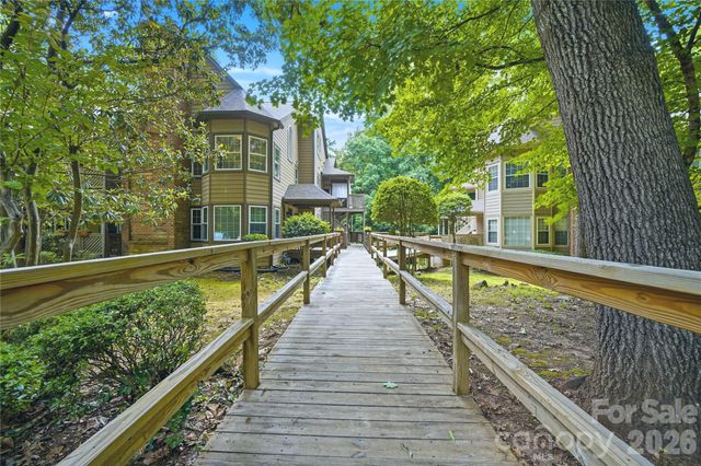 6150 Gray Gate Lane i, Charlotte, NC 28210