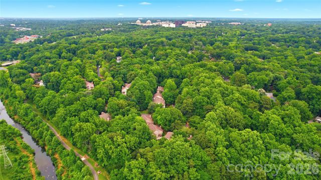 6150 Gray Gate Lane i, Charlotte, NC 28210