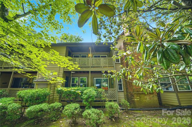6150 Gray Gate Lane i, Charlotte, NC 28210