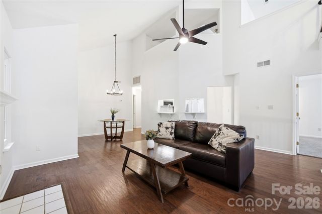6150 Gray Gate Lane i, Charlotte, NC 28210