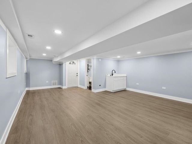4521 S Mozart Street, Chicago, IL 60632