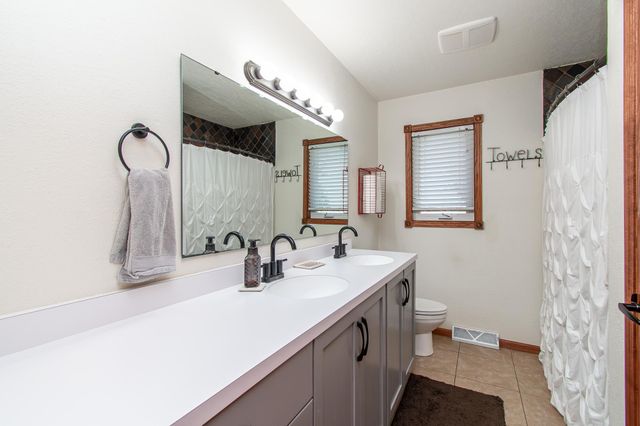 706 Rensvold Boulevard, Moorhead, MN 56560