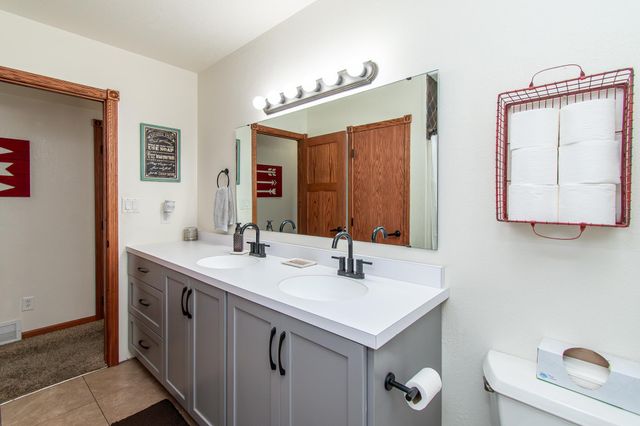 706 Rensvold Boulevard, Moorhead, MN 56560