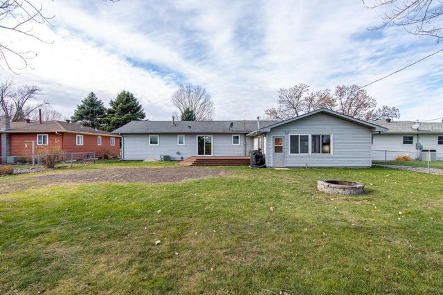 706 Rensvold Boulevard, Moorhead, MN 56560